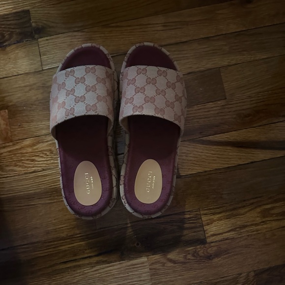 Gucci Canvas GG Monogram Angelina Platform Slide Sandals Size 38 - Picture 6 of 6